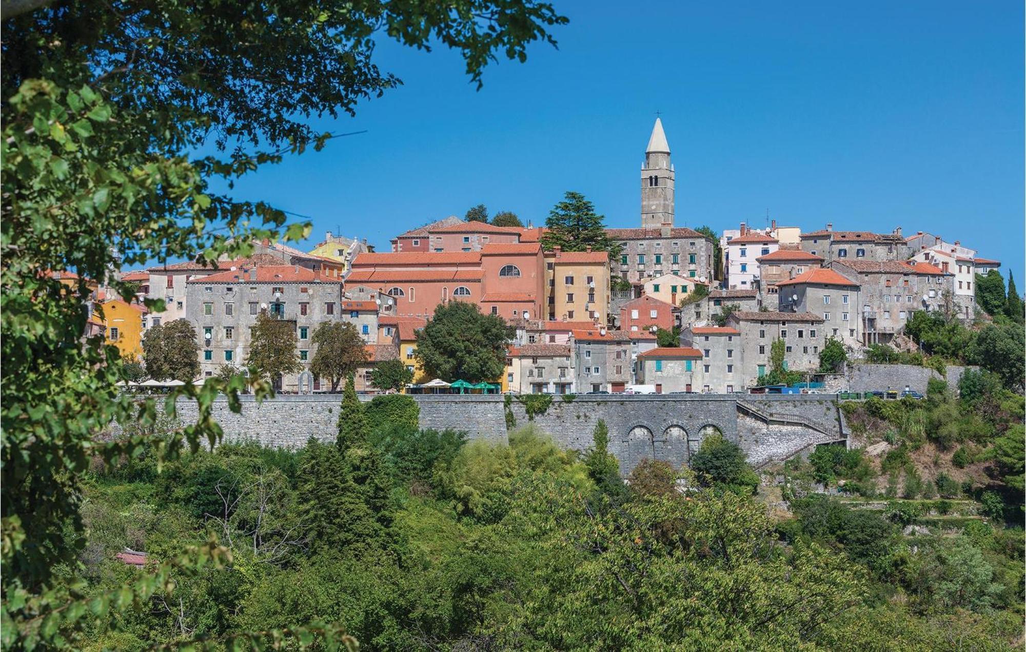 Awesome Apartment In Labin With Wifi Raša Esterno foto