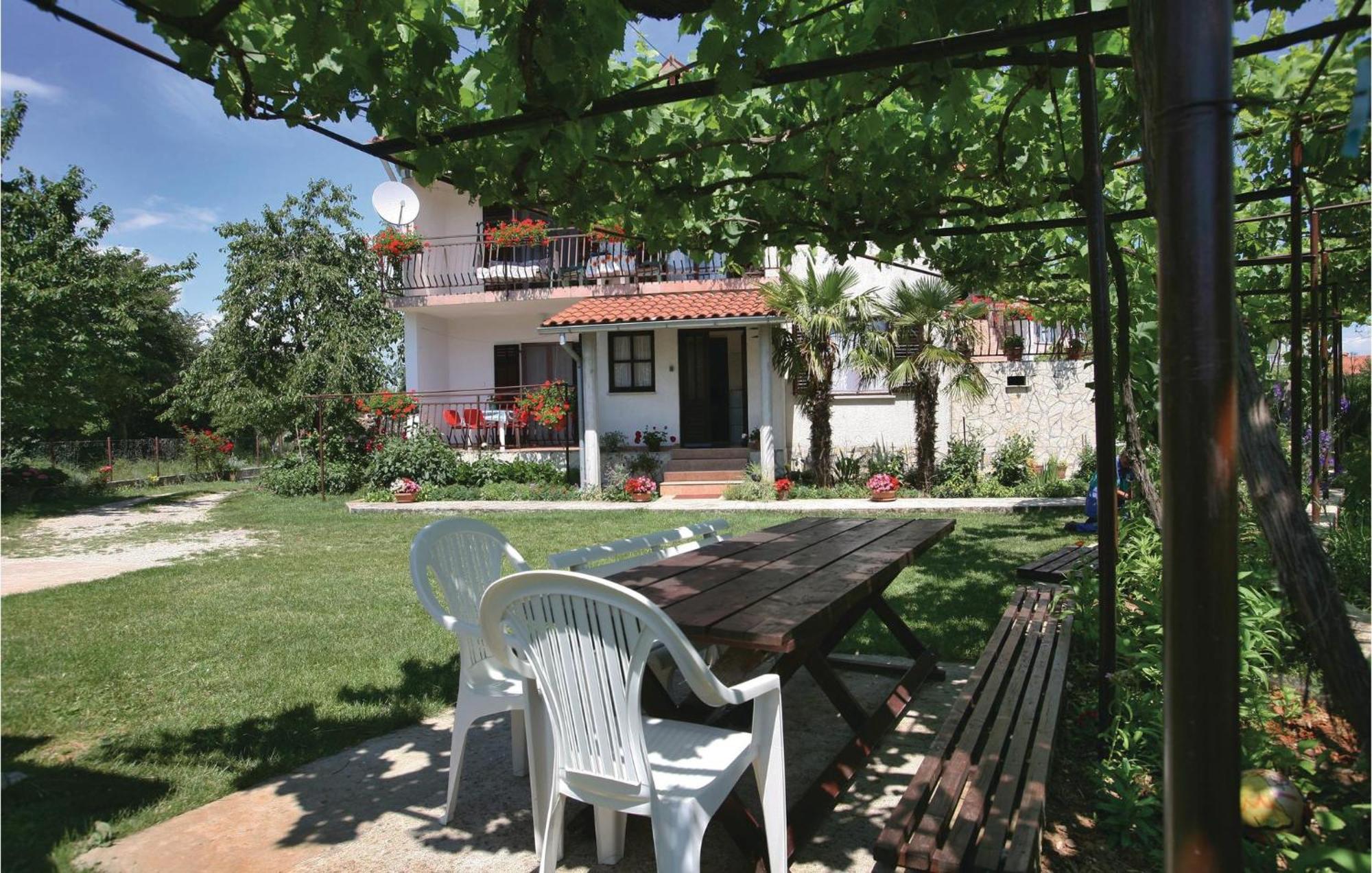 Awesome Apartment In Labin With Wifi Raša Esterno foto