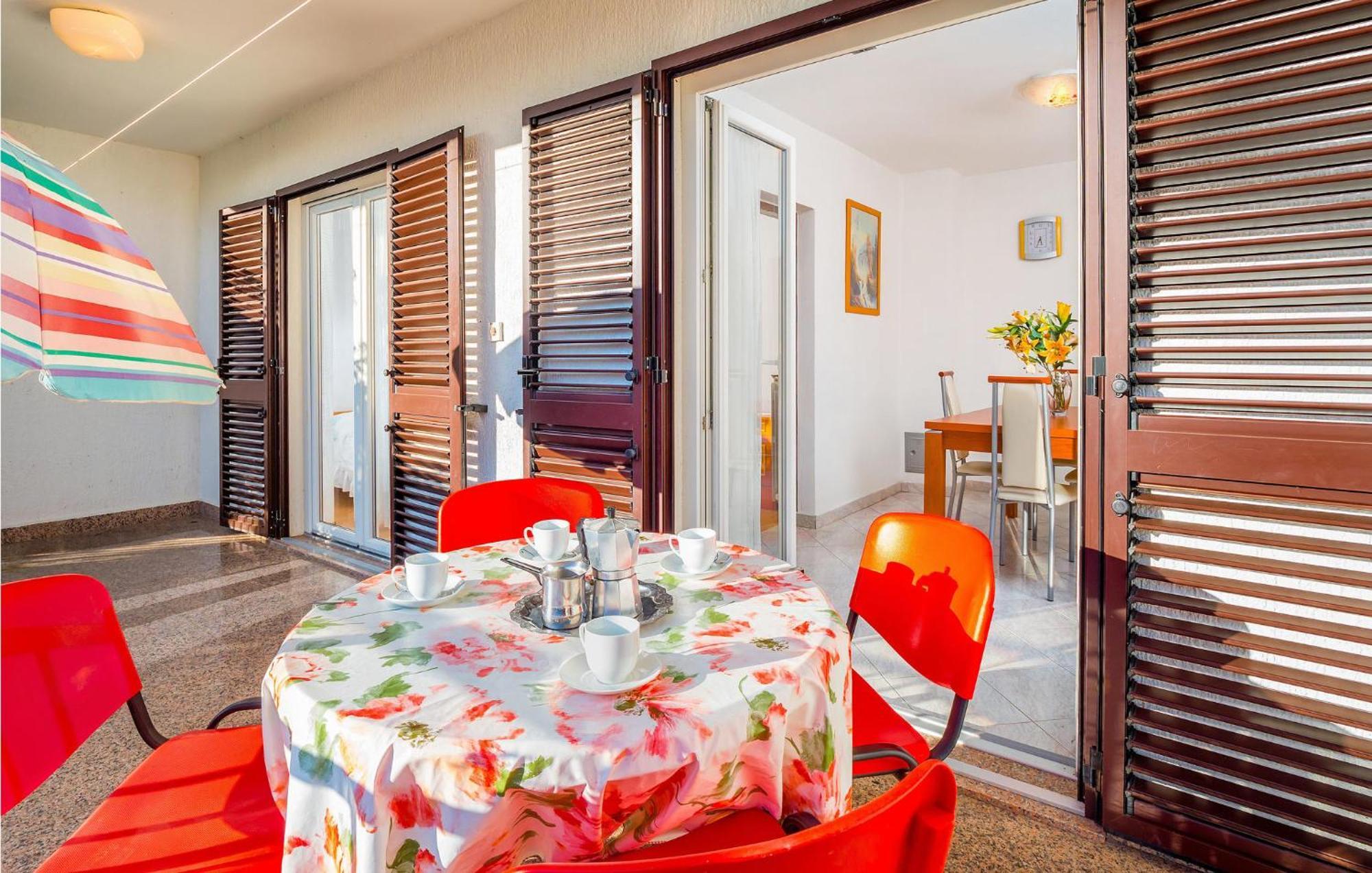 Awesome Apartment In Labin With Wifi Raša Esterno foto